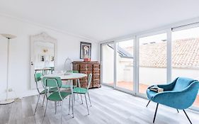 The Roof Apartment - Citycenter - By Host4U